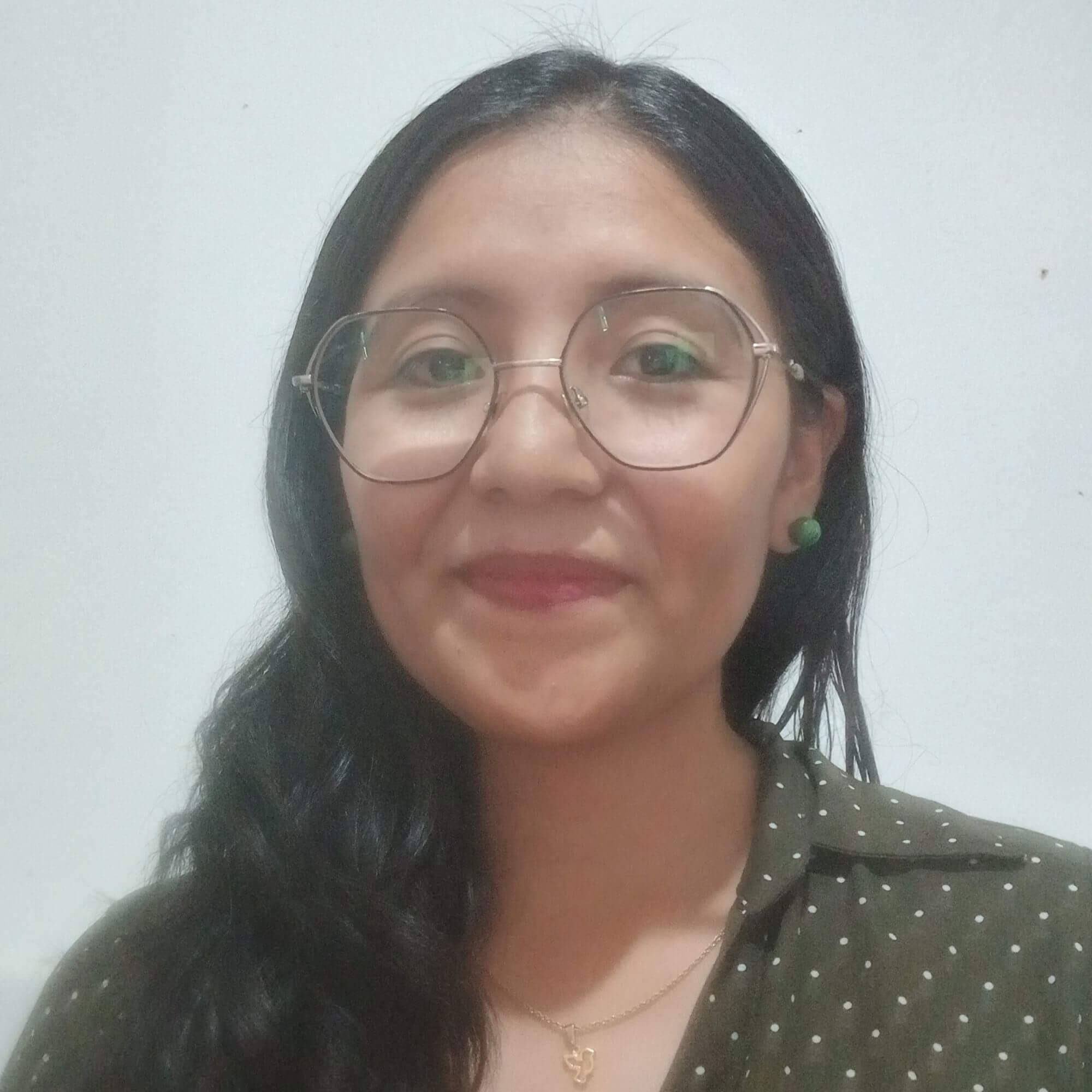 Gloria Rebeca Elizabeth Nieve